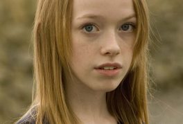 Amybeth McNulty