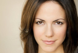 Anna Silk (2015)
