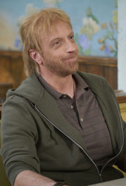 Chris Elliott