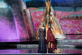 Kaniehtiio Horn, Michelle Thrush