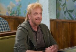 Chris Elliott