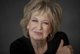 Jayne Eastwood