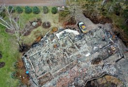 The Fifth Estate: 13 Deadly Hours