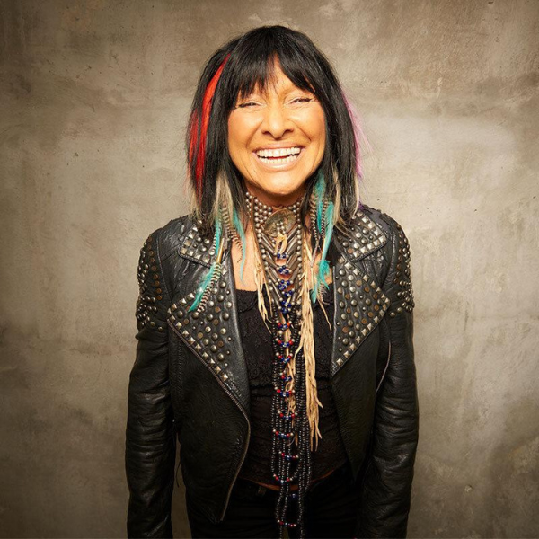 BUFFY SAINTE-MARIE: CARRY IT ON