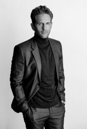 Glenn Howerton