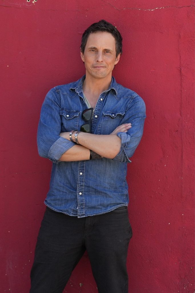 Jonny Harris - Academy.ca - Academy.ca